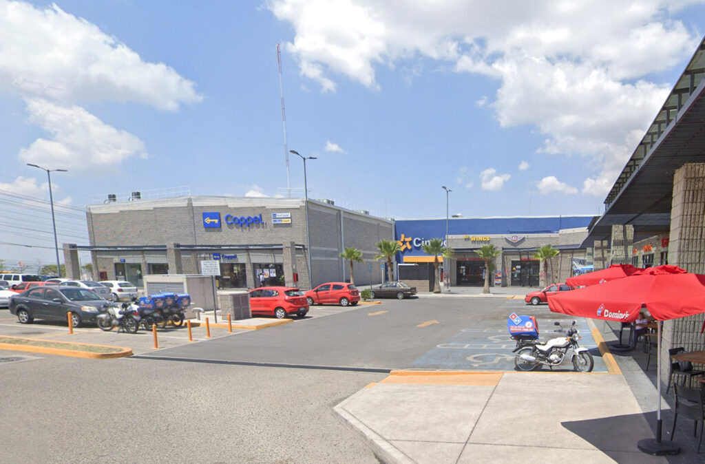 Plaza Peñaflor